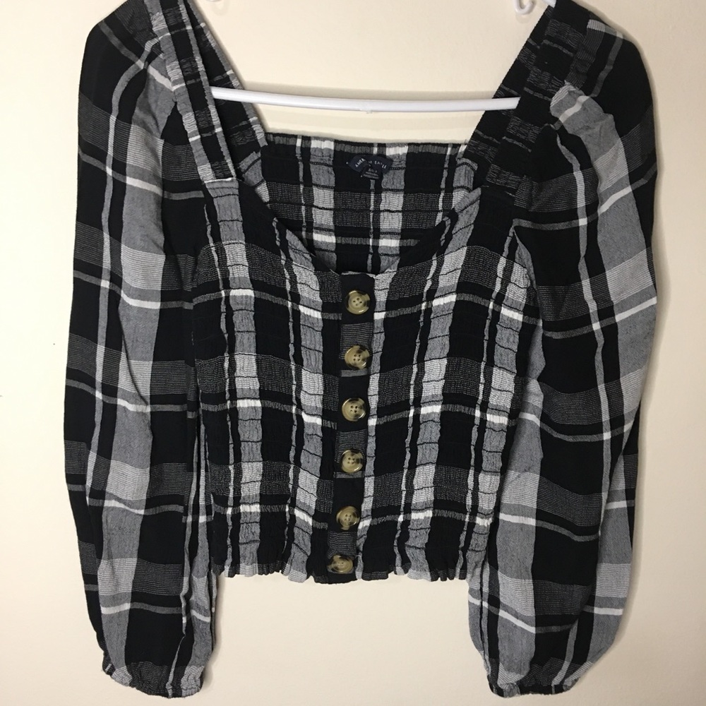 American eagle crop top.